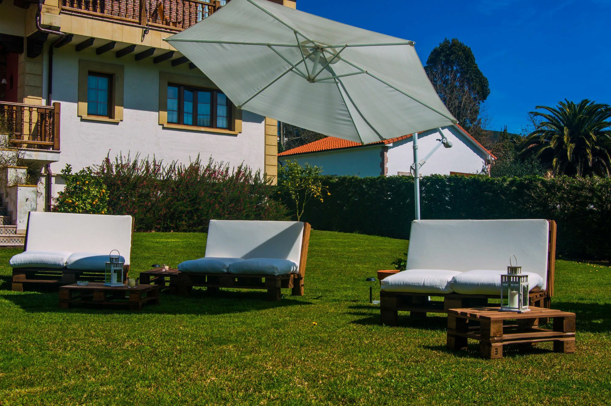 Hotel Posada La Robleda (Adults Only) Arnuero Bagian luar foto